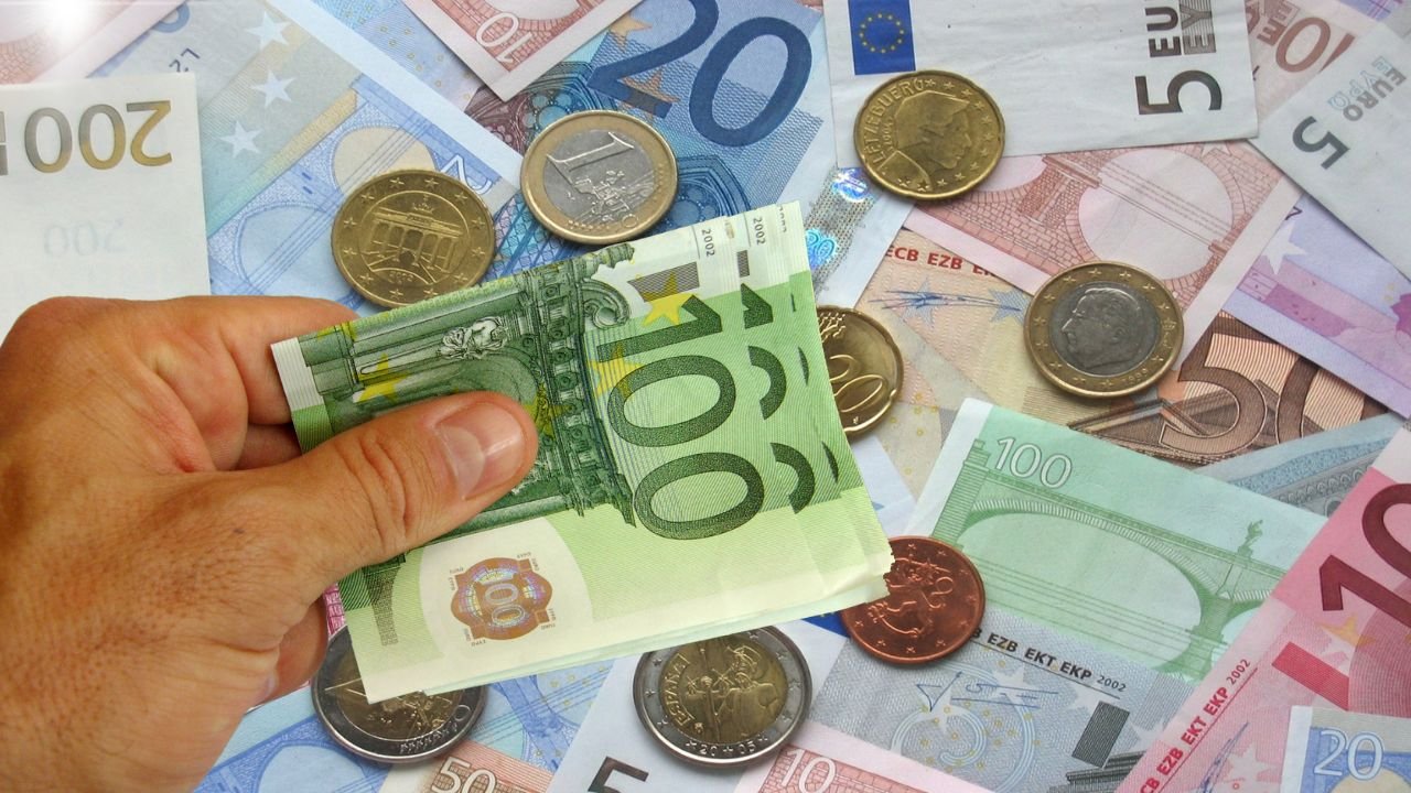 Renda Básica de 1.297 Euros