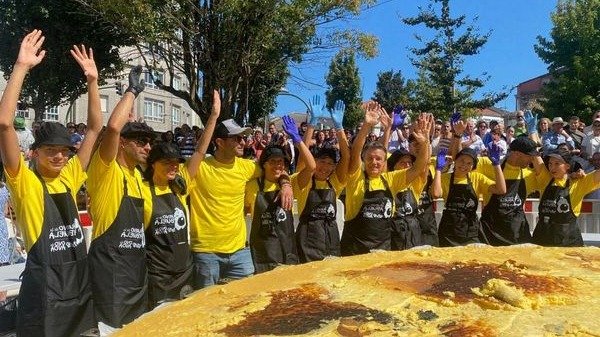 A-Maior-Tortilla-de-Batata-do-Mundo