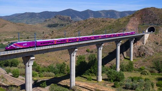 Renfe lança promoção de bilhetes Avlo a 7 euros 1 2-106-avlo-nuevo